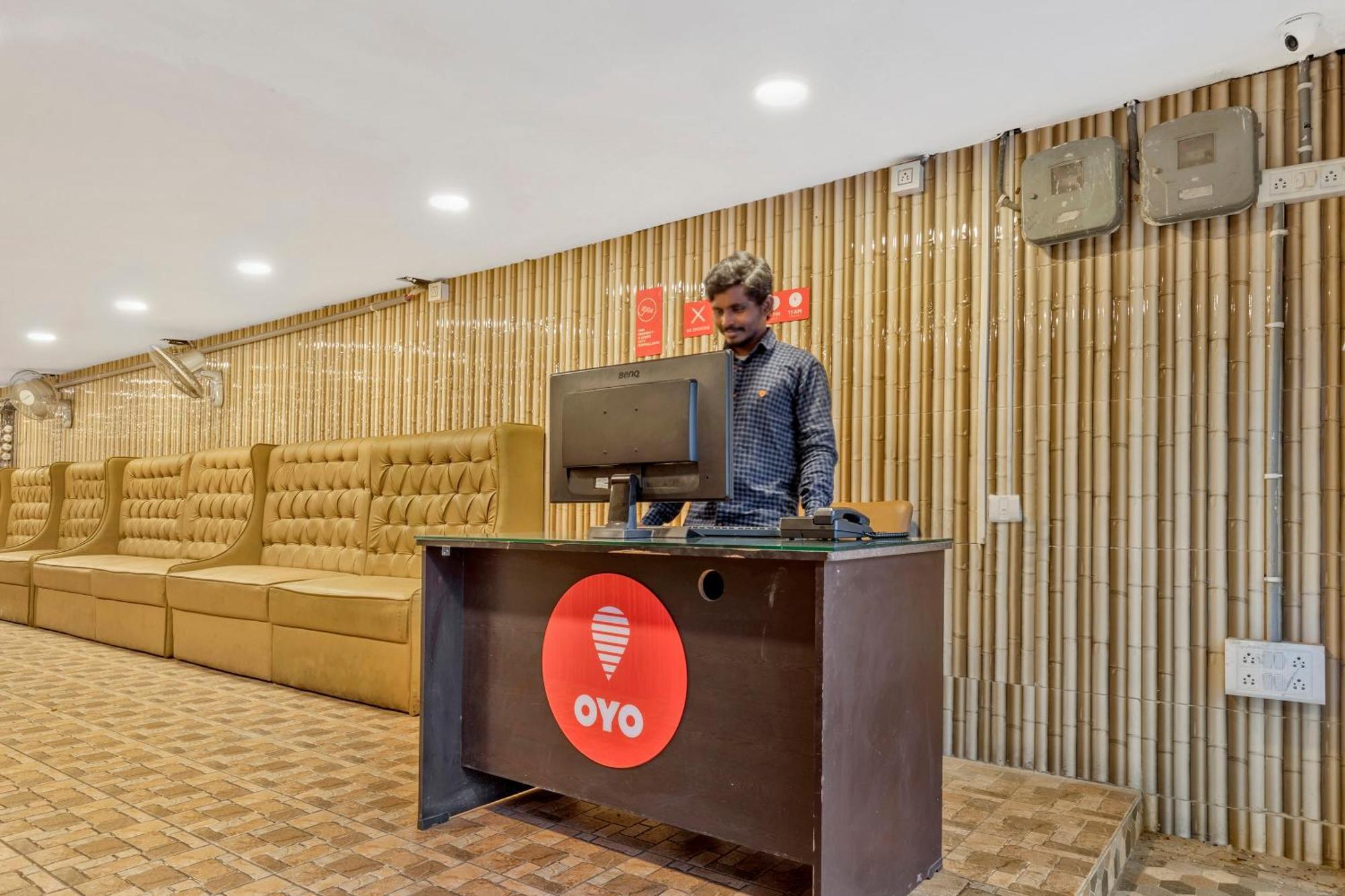 Hotel O Ankitha Grand Kondapur  Exterior photo